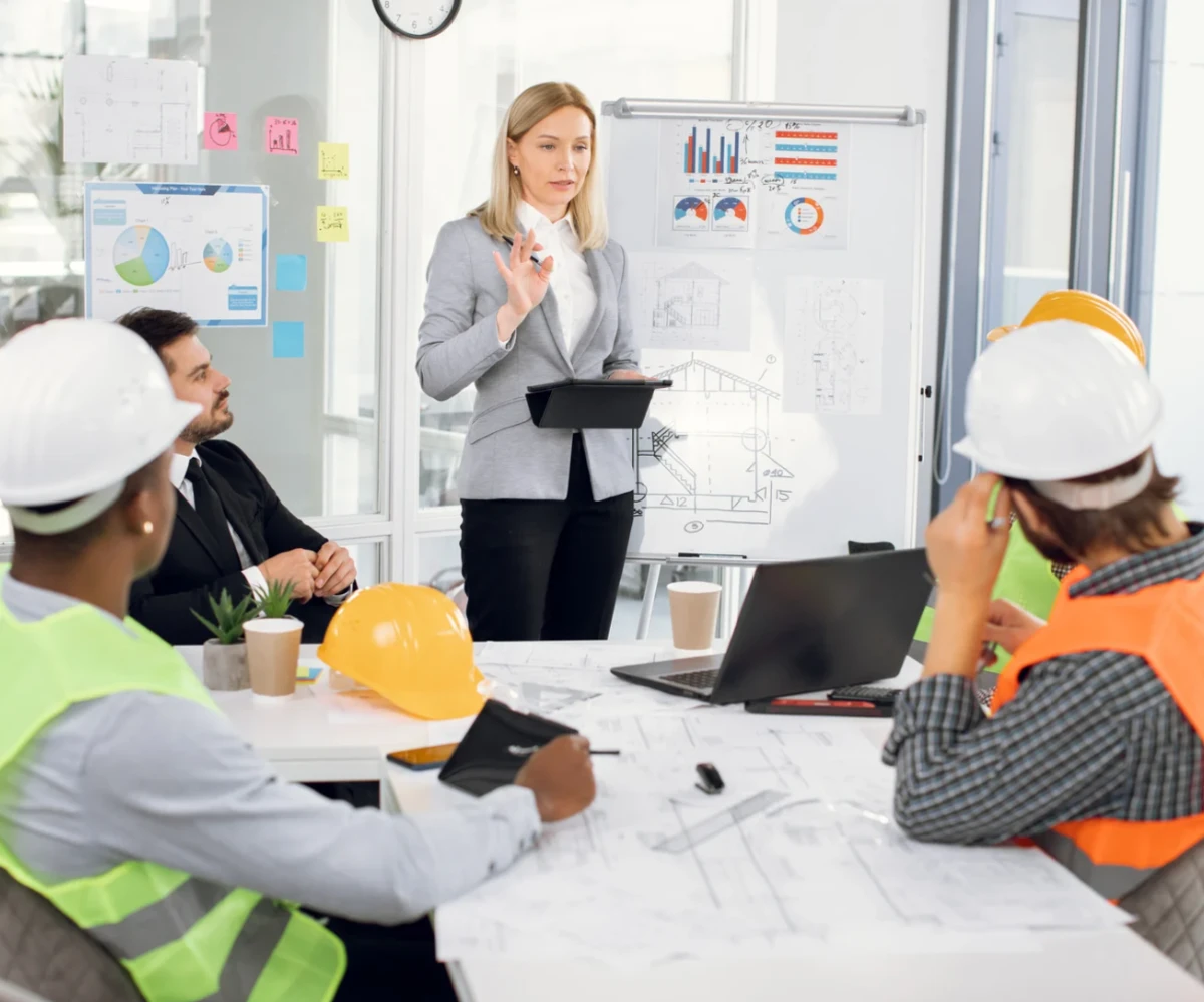 Teamarbeit mit Ingenieuren